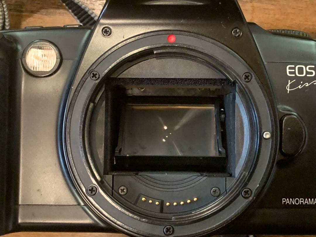 Canon EOS kiss フィルム一眼レフカメラ　80-200望遠レンズ付