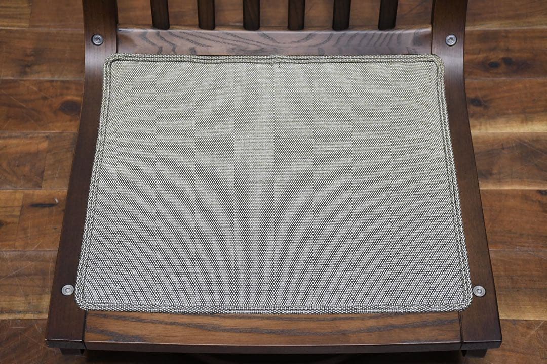 EBK22 展示品 カリモク 木組シリーズ 座椅子 CN5017 回転ベース