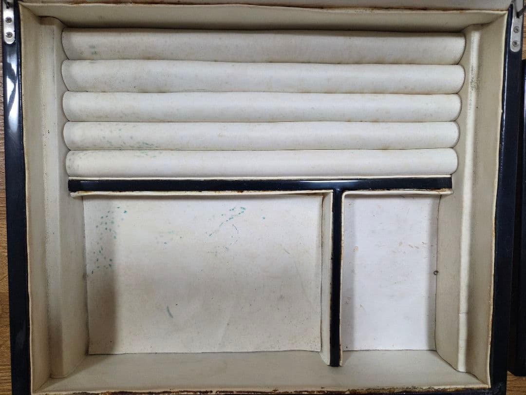 木製ウォッチ＆ジュエリー収納ボックス