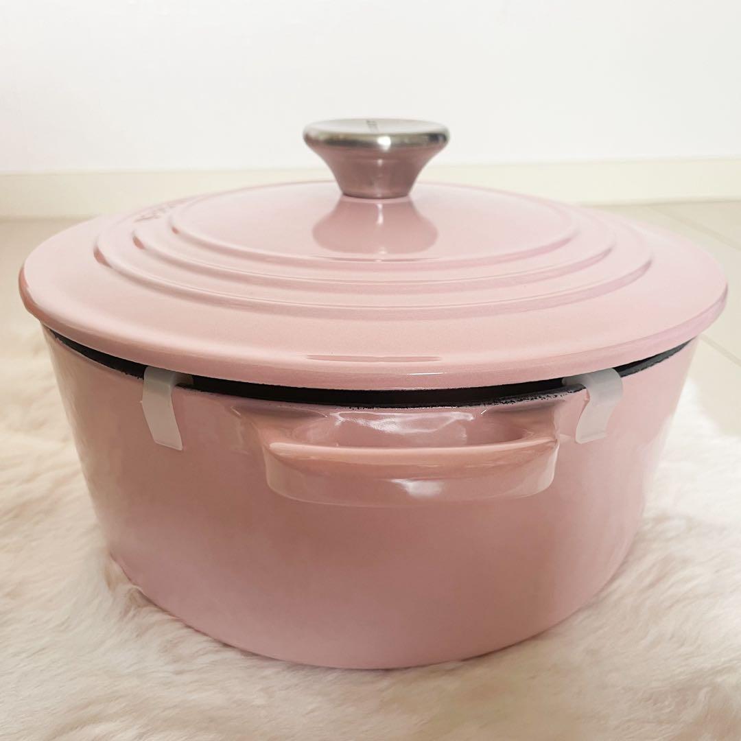 LE CREUSET ル•クルーゼ　ココットロンド22cm シフォンピンク
