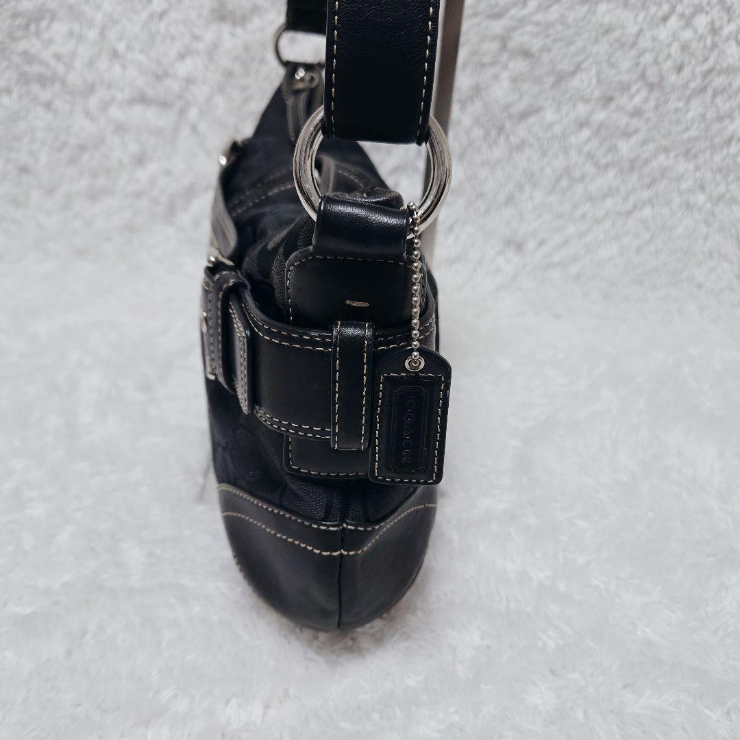 COACH シグネチャー ワンショルダーバッグ 黒 F07077
