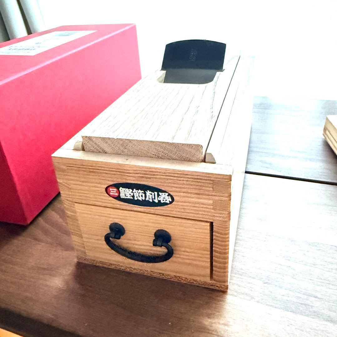 【久世福商店】 かつお節削り器 鰹節 木製 新品 箱