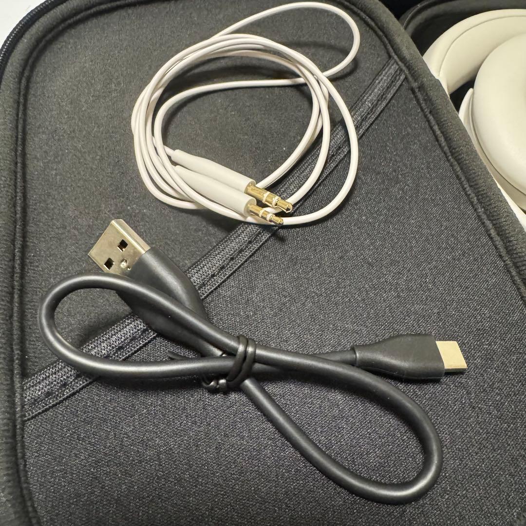 超美品 Bose QuietComfort 45 ワイヤレスヘッドホン ホワイト