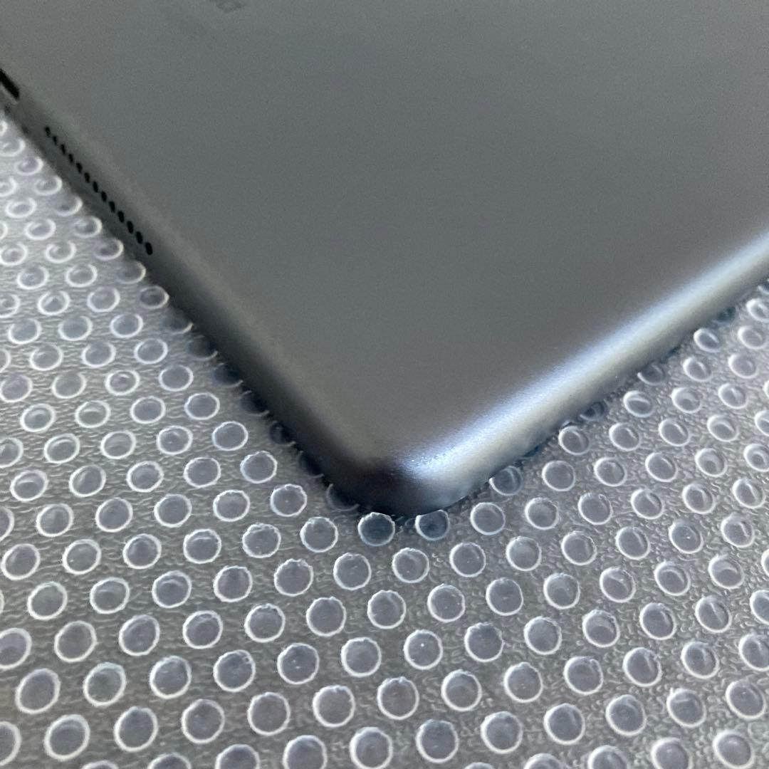 3249【早い者勝ち】iPad7 第7世代 32GB WIFIモデル☆