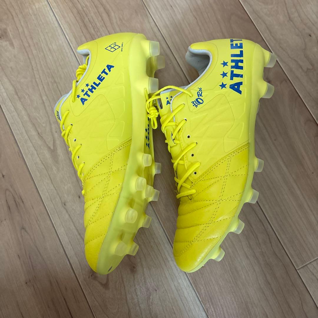 ATHLETA サッカーシューズ イエロー スパイク