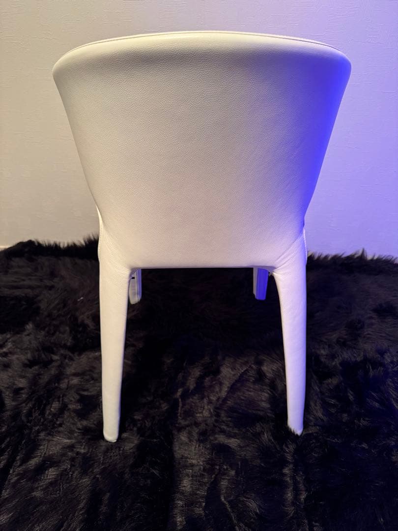 Cassina カッシーナ 367 HOLA オラ本革 ①