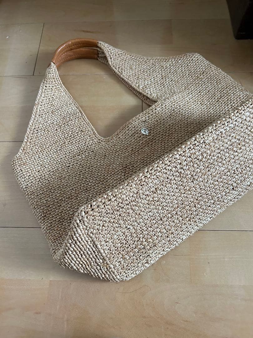 HELEN KAMINSKI 　ベージュ かごバッグ