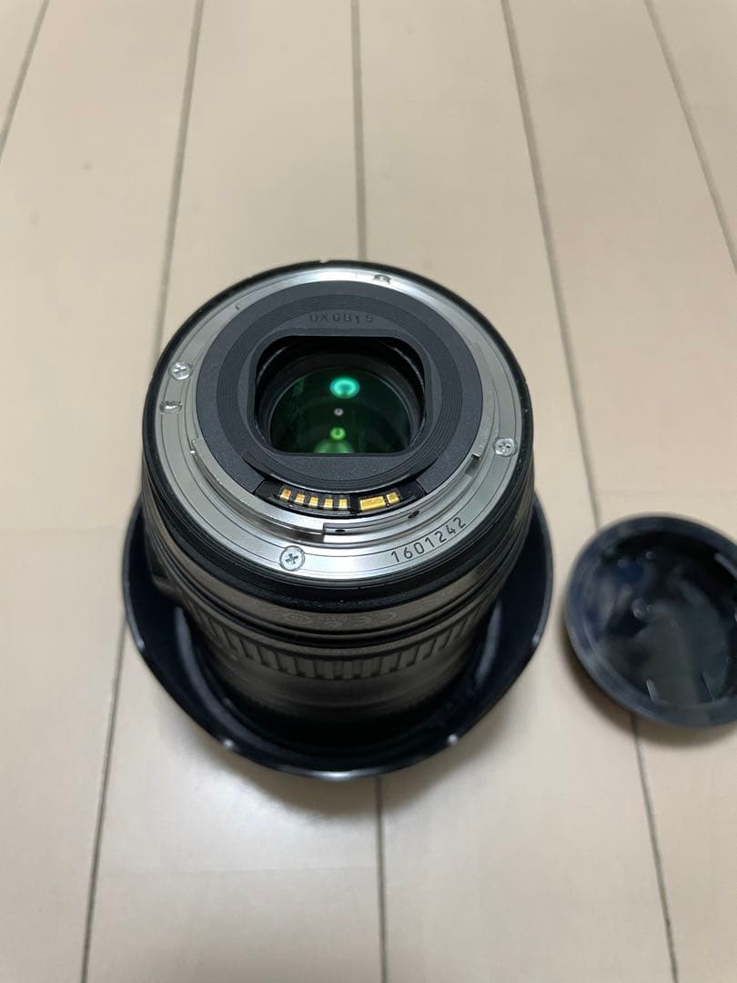 EF24-105mm F4L IS USM（赤リング欠損）