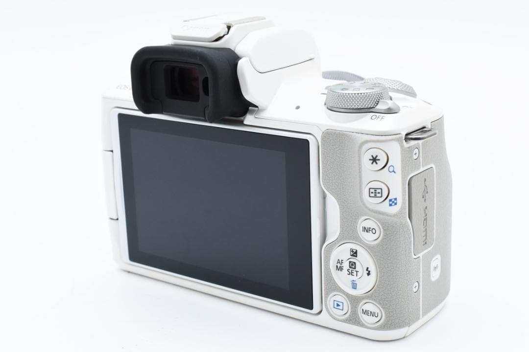 ■ショット数2000回以下■美品■キャノン Kiss M