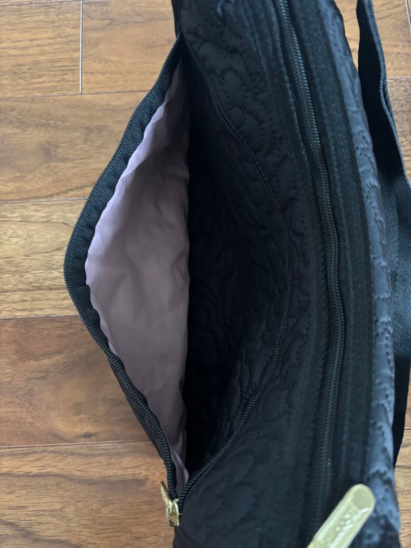 レスポートサック　クラッシックホーボー　パフィーブロッサムズ　ショルダーバッグ