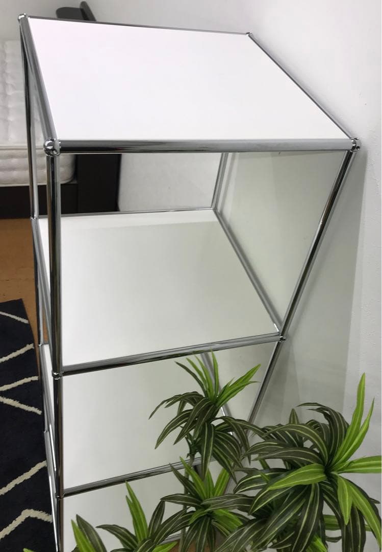 USMハラー 1列4段 ピュアホワイトのラック2個セットです。