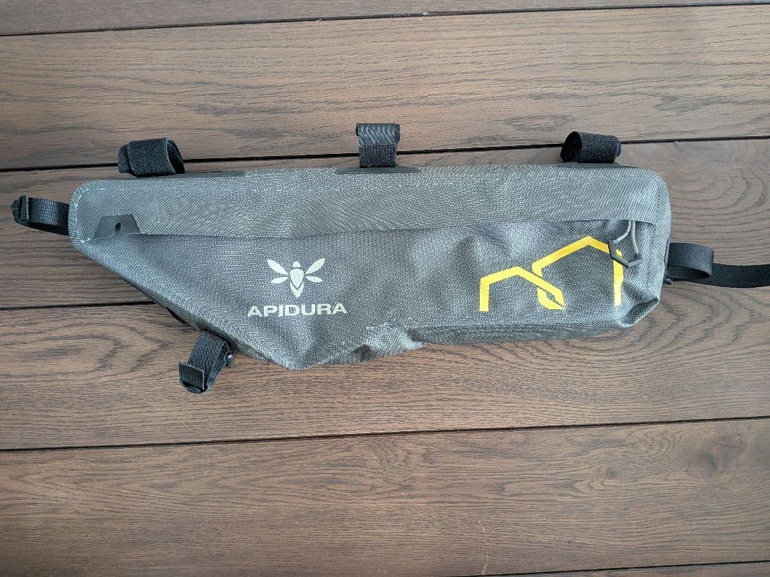 apidura フレームバッグ4.5L