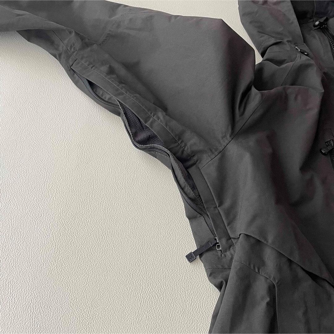 5480【美品】バートン　ジャケット ak ゴアテックス メンズ 無地