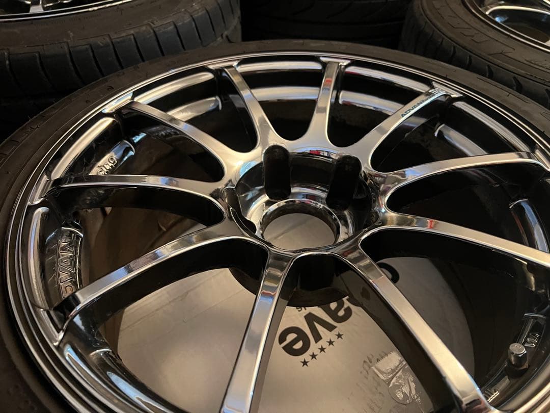 ADVAN Racing RS 17インチホイール・タイヤ4本セット