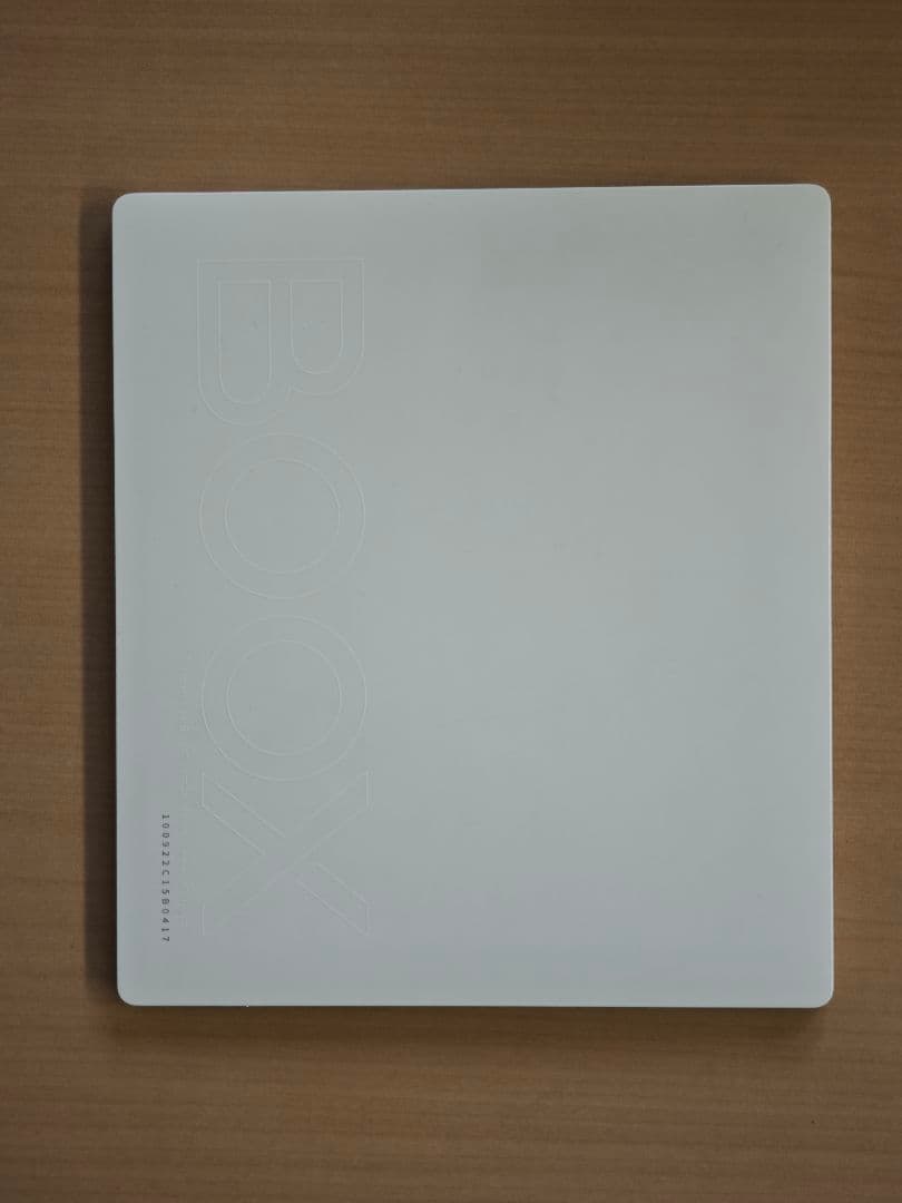 ONYX BOOX Leaf2 ホワイト 7インチ　本体のみ