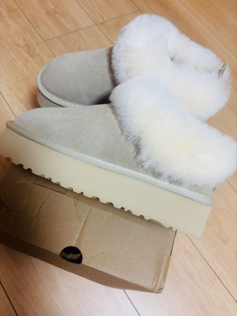 UGG 厚底24cm MUSTARD_SEED ムートンブーツ