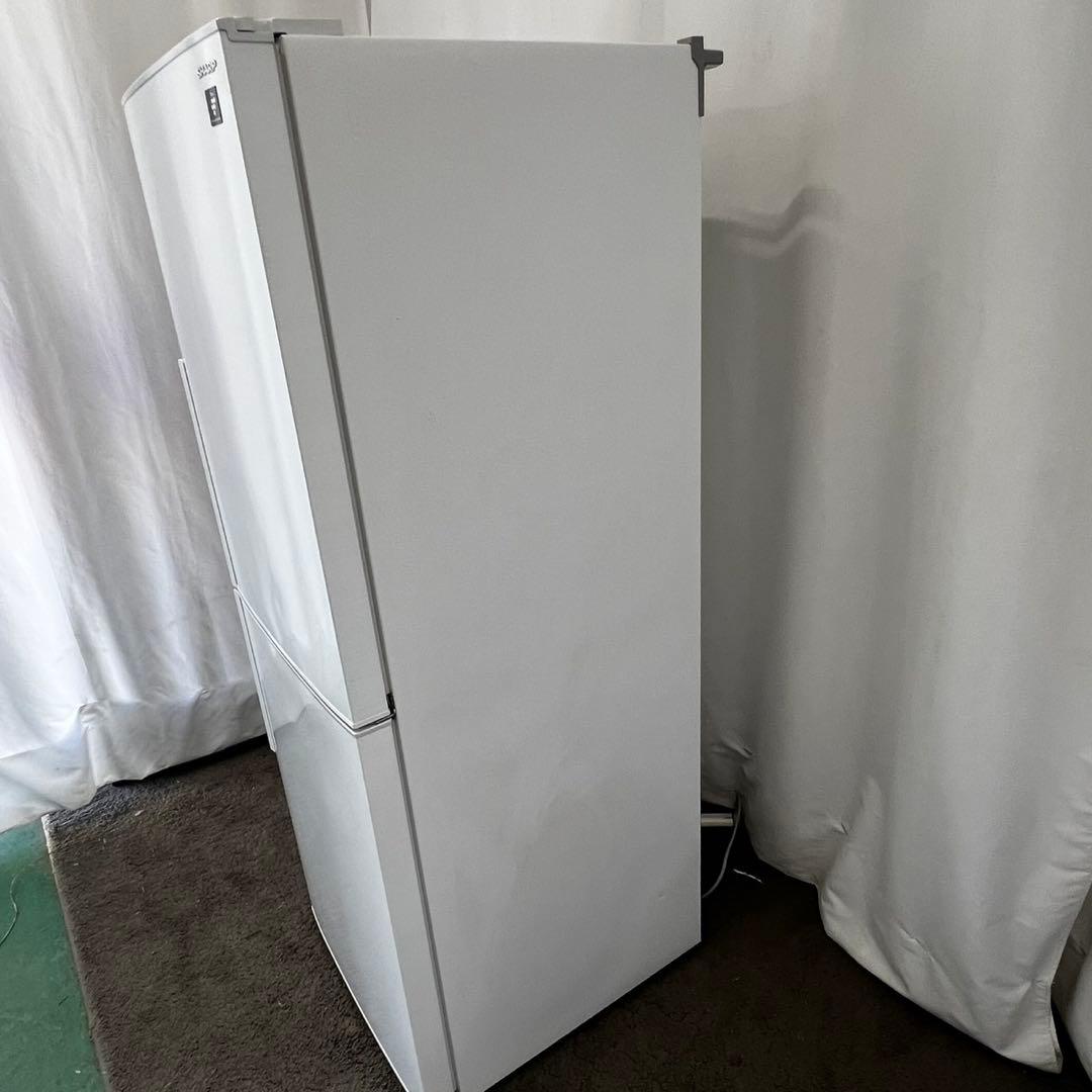 127⭕️冷蔵庫　SHARP 大容量　白　安い　中古　同棲　一人暮らし　設置無料