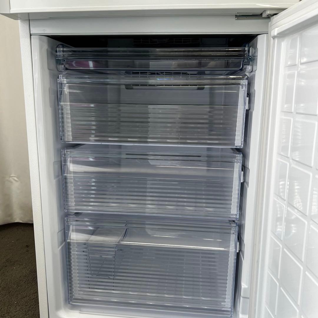 127⭕️冷蔵庫　SHARP 大容量　白　安い　中古　同棲　一人暮らし　設置無料