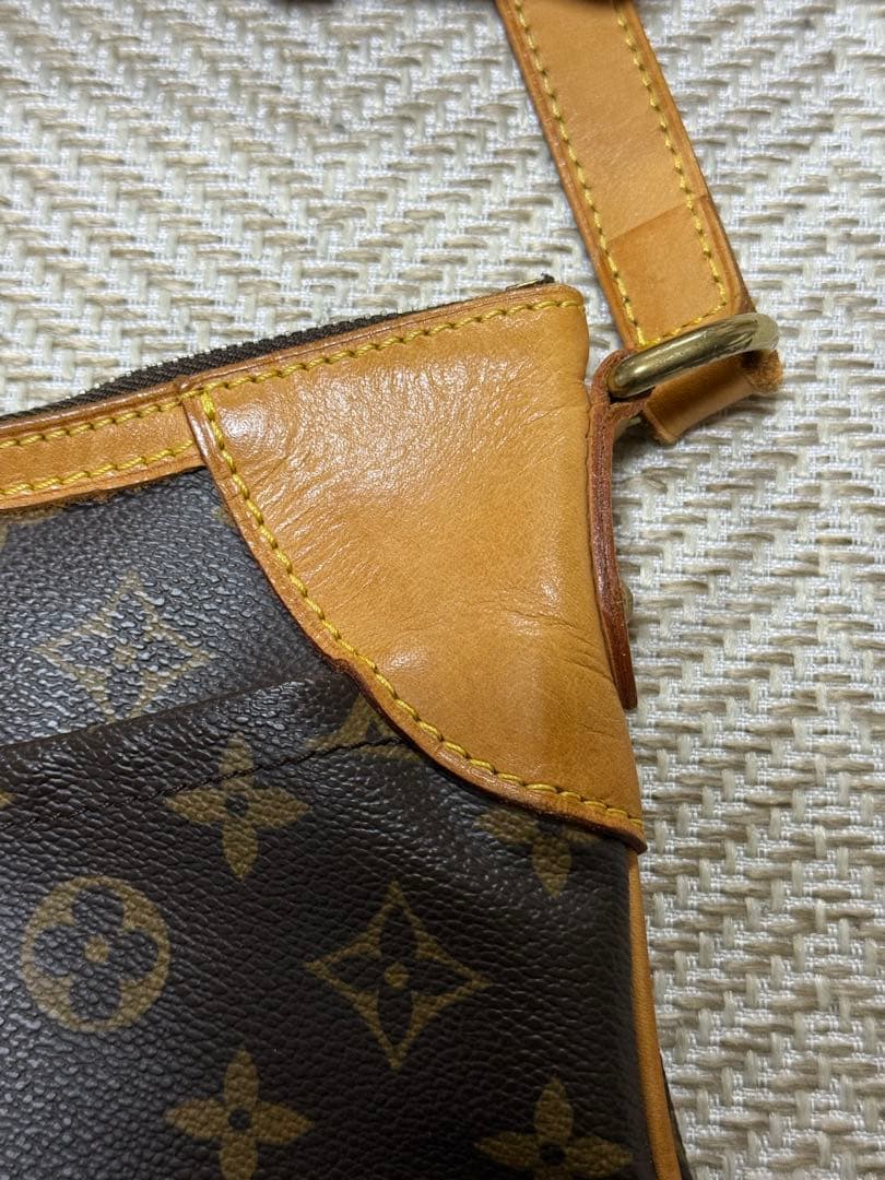 ルイヴィトンのショルダーバッグ