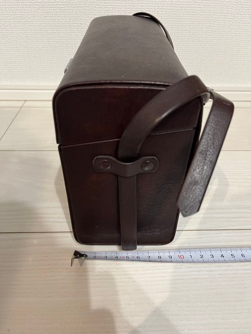 OLYMPUS カメラケース　レンズケース　ヴィンテージ　レトロ　レア