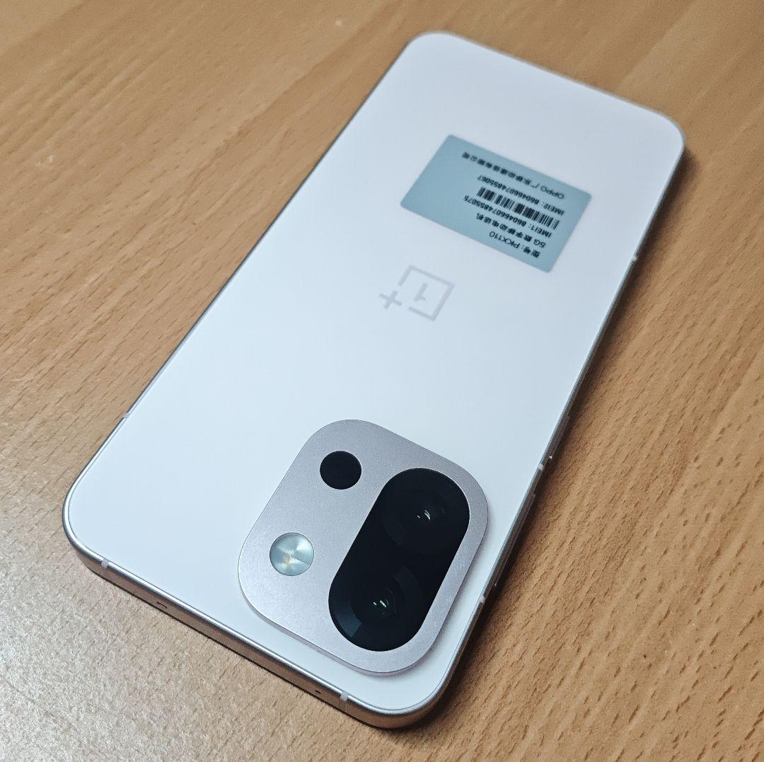 ★極美品★ ONEPLUS ACE 6T 12/256 ブラック　★グローバル★