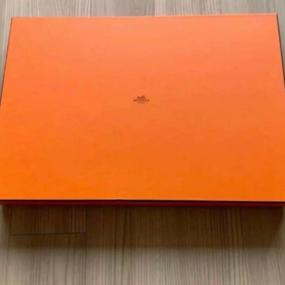 エルメス食器　HERMES シュヴァルドリアンオーバルプレート