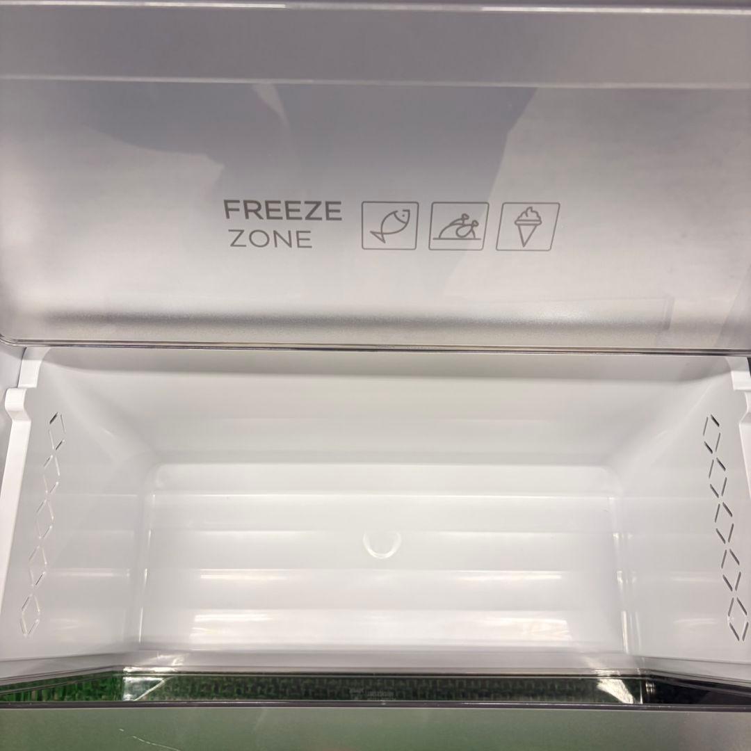 625 最新　2025年製　冷蔵庫　100Ｌ強　小型　一人暮らし　2ドア　右開き