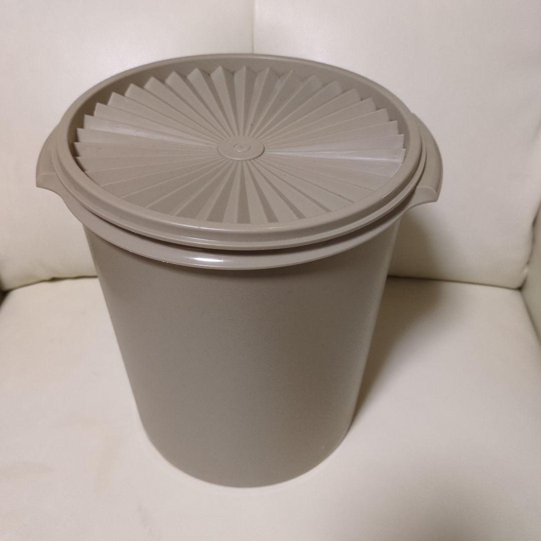 タッパーウェア　マキシデコレーター