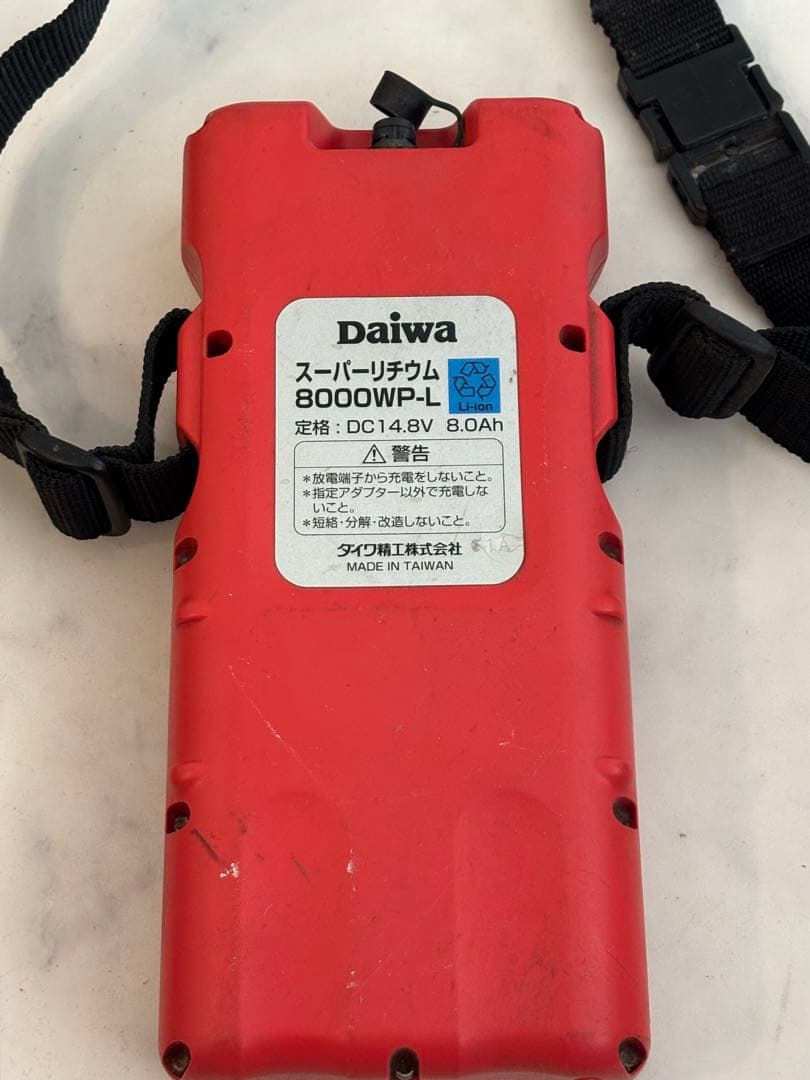 電動リールバッテリー ダイワ スーパーリチウム 8000WP-L 付属品付き