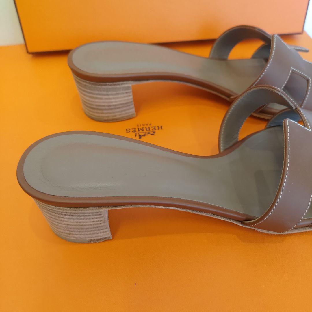 エルメス　オアジス　ゴールド　箱袋ショップカード付き　ソールカバー付き 37