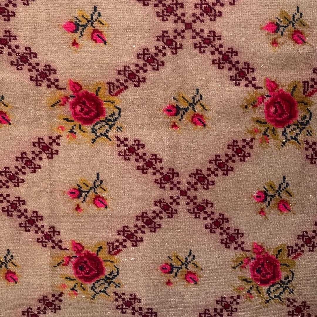 訳あり　超レア　トルコヴィンテージラグ　ローズ　206×113 薔薇　トルコラグ