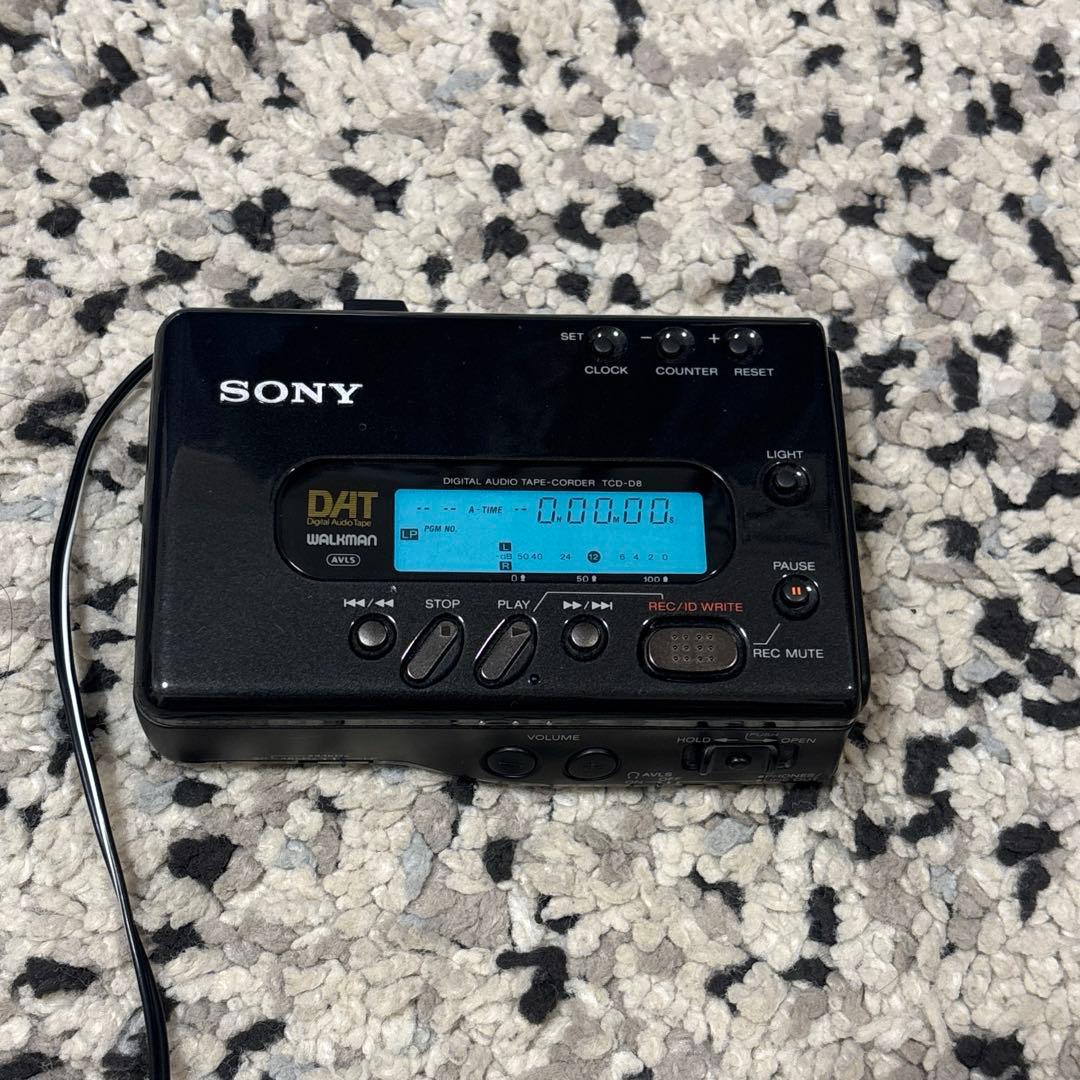 SONY DATウォークマン TCD-D8