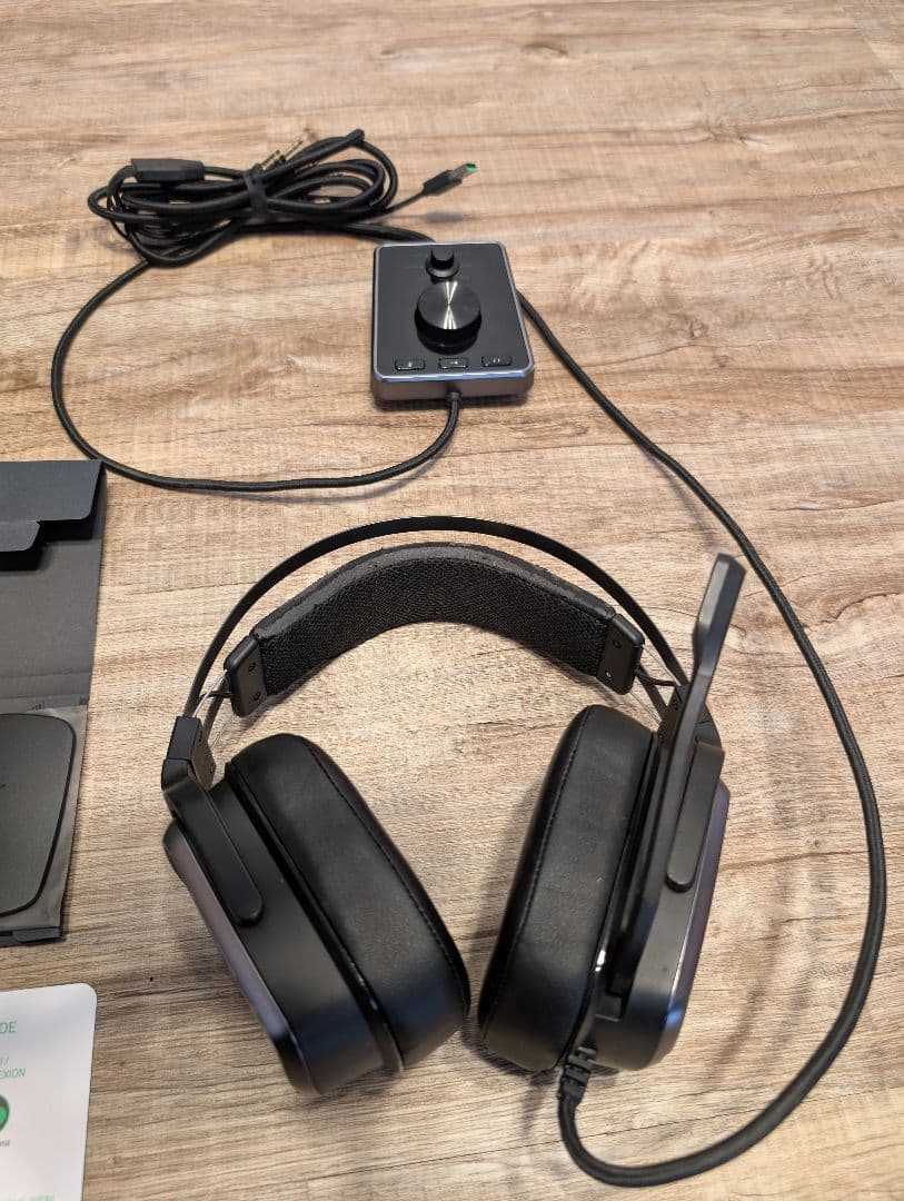 Razer Tiamat 7.1 V2 リアル7.1chゲーミングヘッドセット