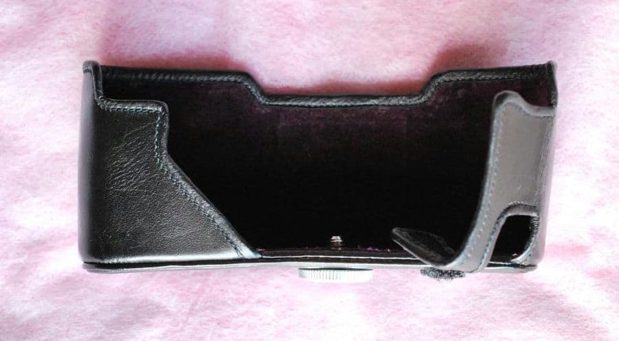 Pentax ペンタックス LX用 純正カメラケース　美品