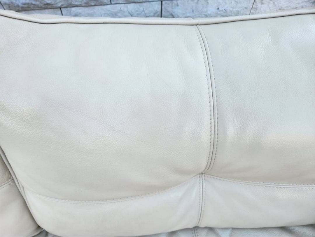 KEYUKA ケユカ アラモード　本革　2人掛けソファ　北欧　ホワイト