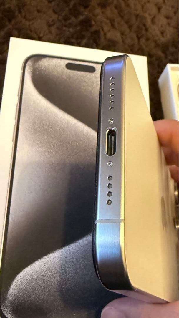 iPhone15Pro MAX 512gb 美品です