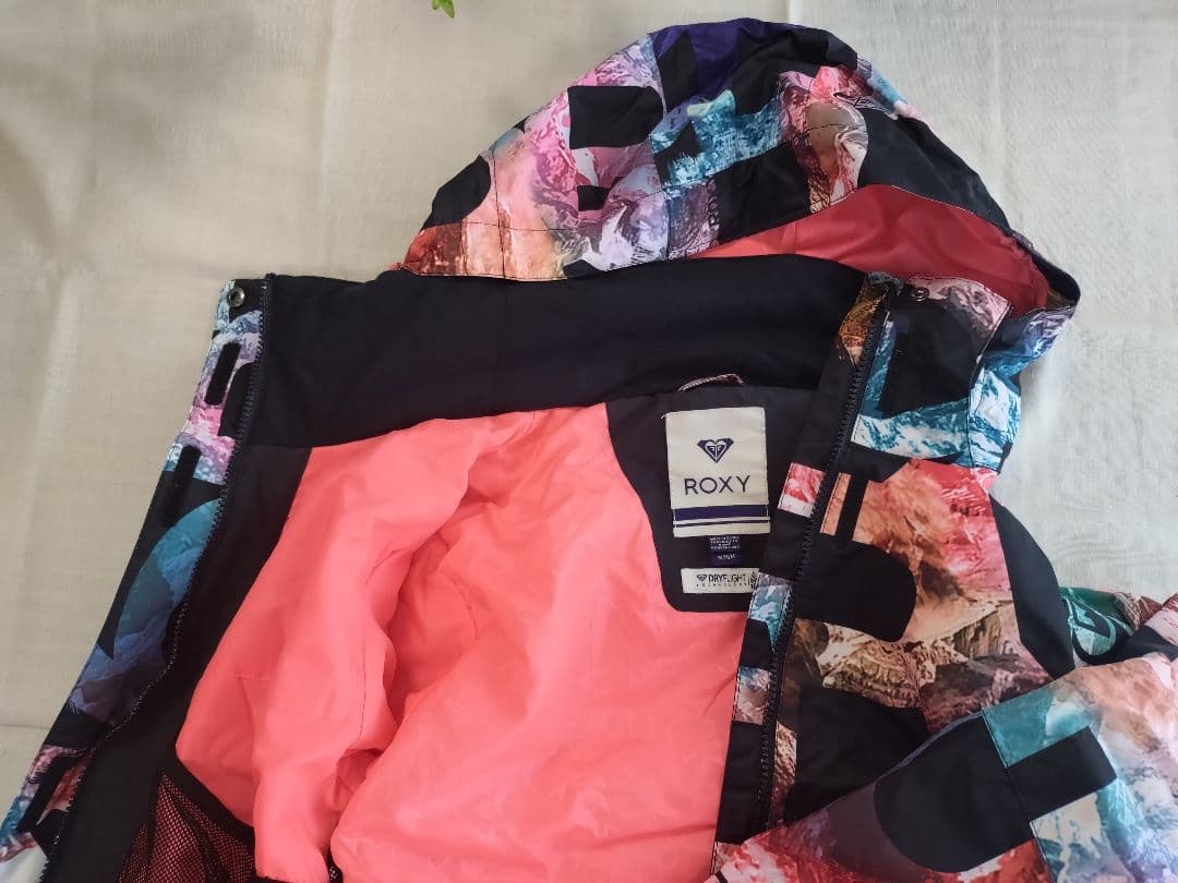【ROXY】スノーボードジャケット 女性用 Mサイズ