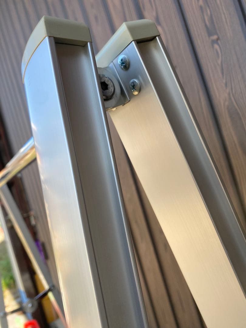 イトーキ　ITOKI コートハンガー　アルミフレーム　折りたたみハンガーラック