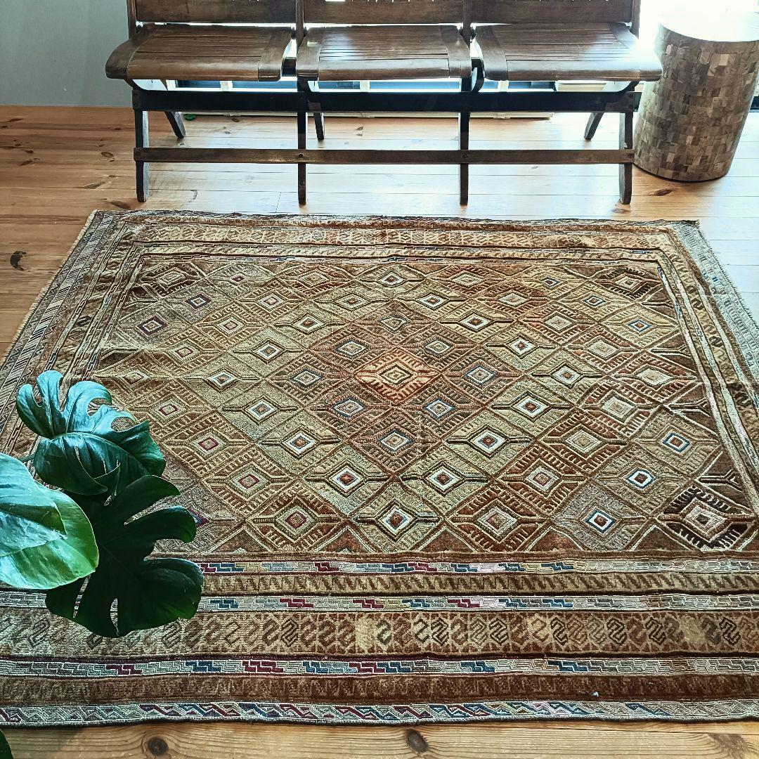 ※【ばらけん】訳あり 大判 L165 マシュワニラグ ヴィンテージラグ