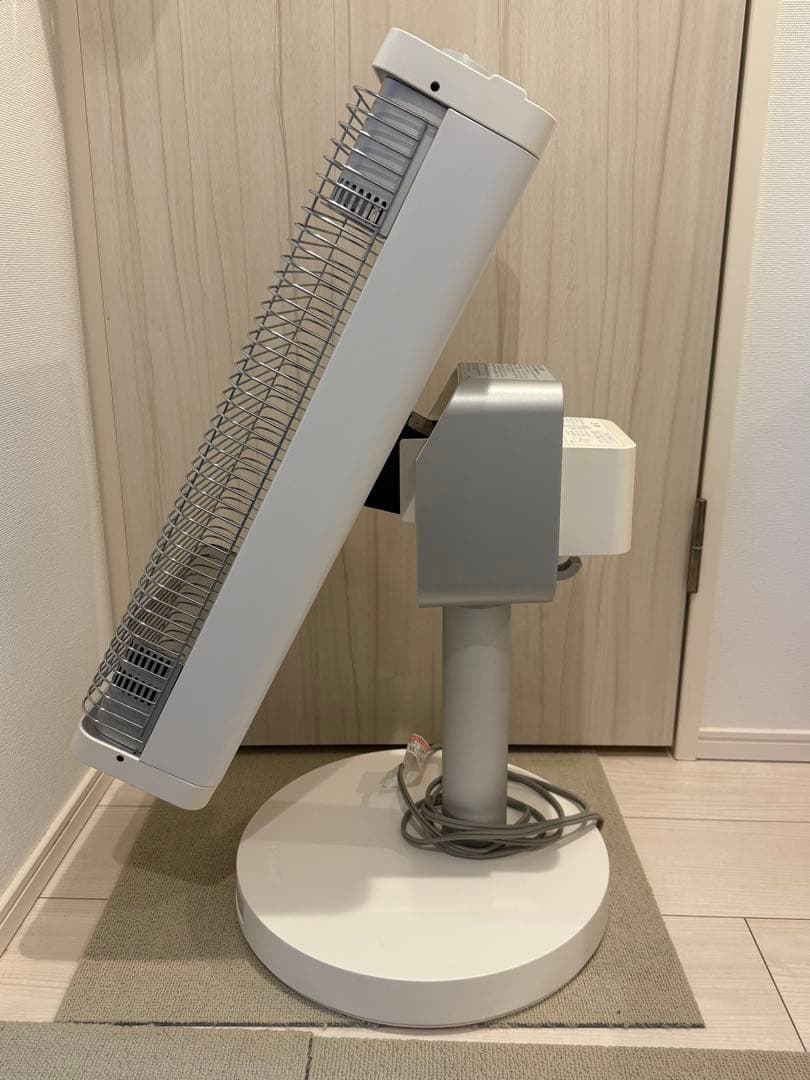 DAIKIN 遠赤外線暖房機 セラムヒート ERFT11WS-W