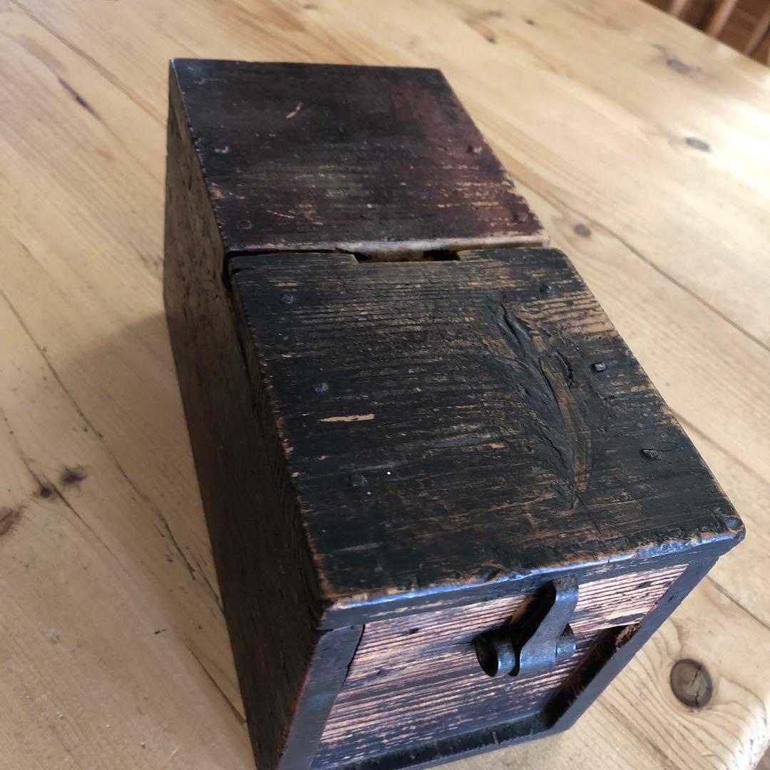 貴重 /1603年〜1868年/江戸時代の長屋の貯金箱