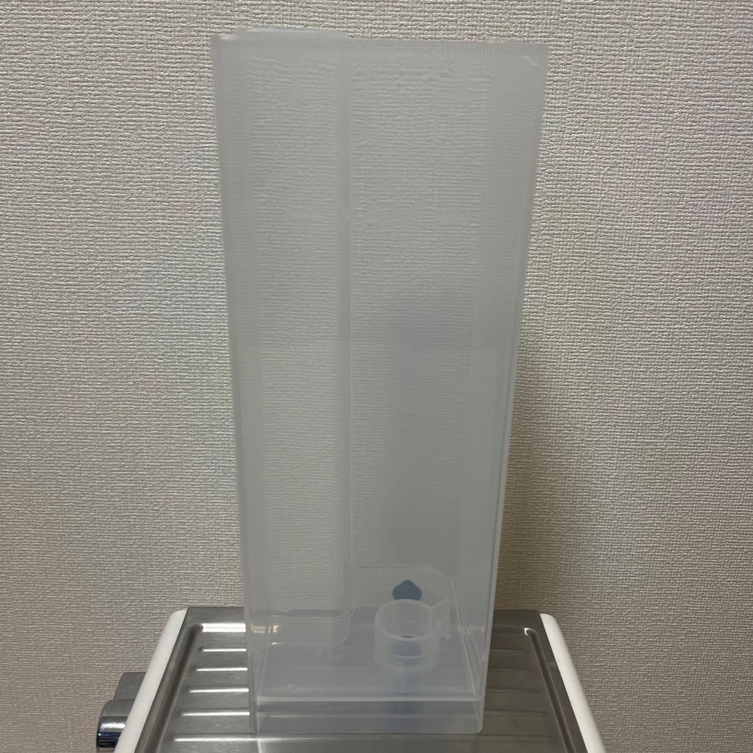 デロンギアクティブ　エスプレッソ・カプチーノメーカー ECP3220J-W