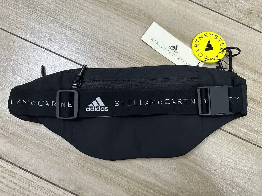 【新品未使用】adidas ステラマッカートニー　ウエストポーチ　ボディーバッグ
