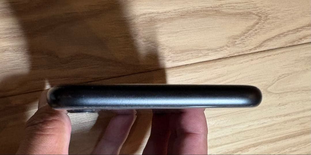 iPhone SE 第2世代　ブラック　64GB SIMフリー