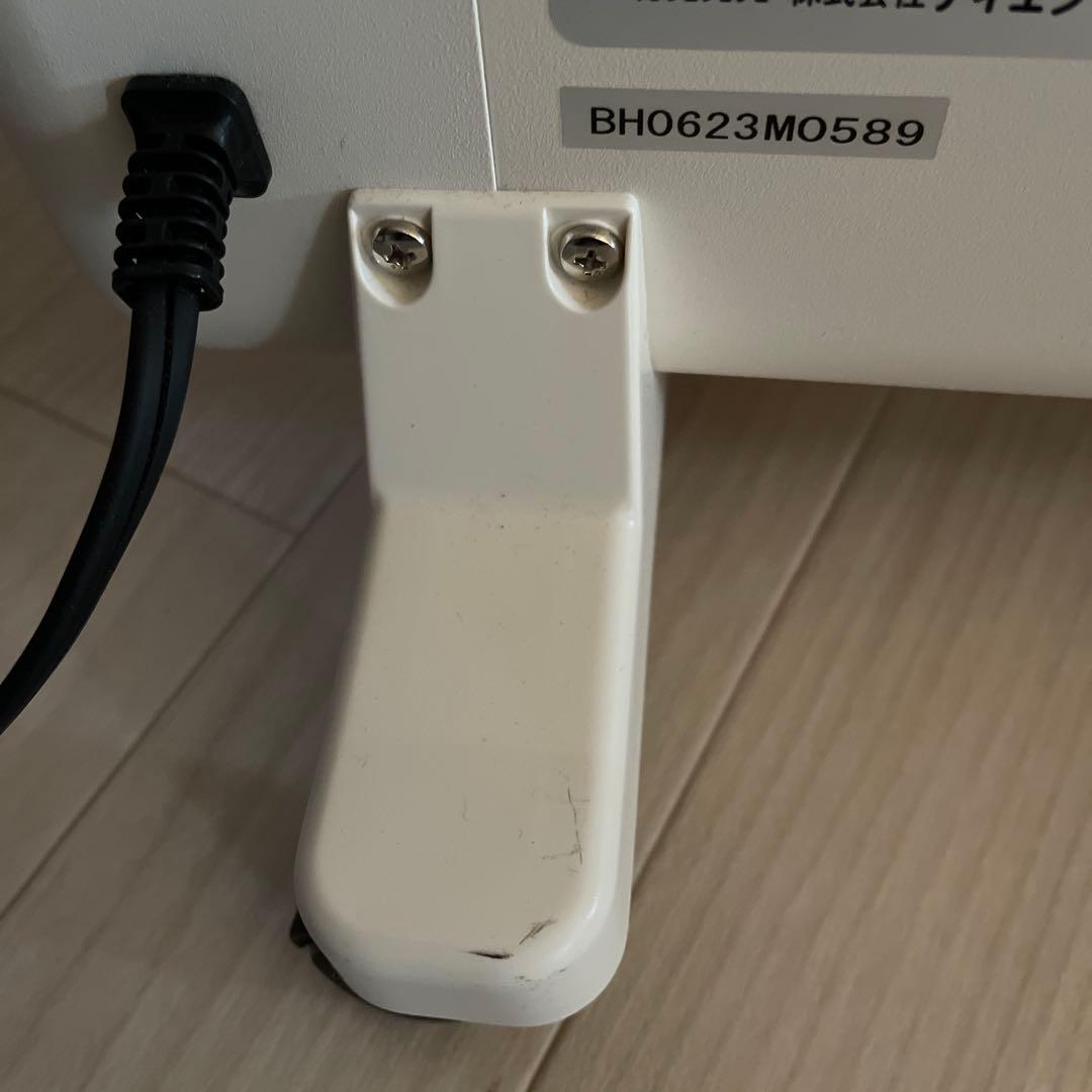 ★美品★ 遠赤外線ヒーター　ニューセラミックヒーター600W型