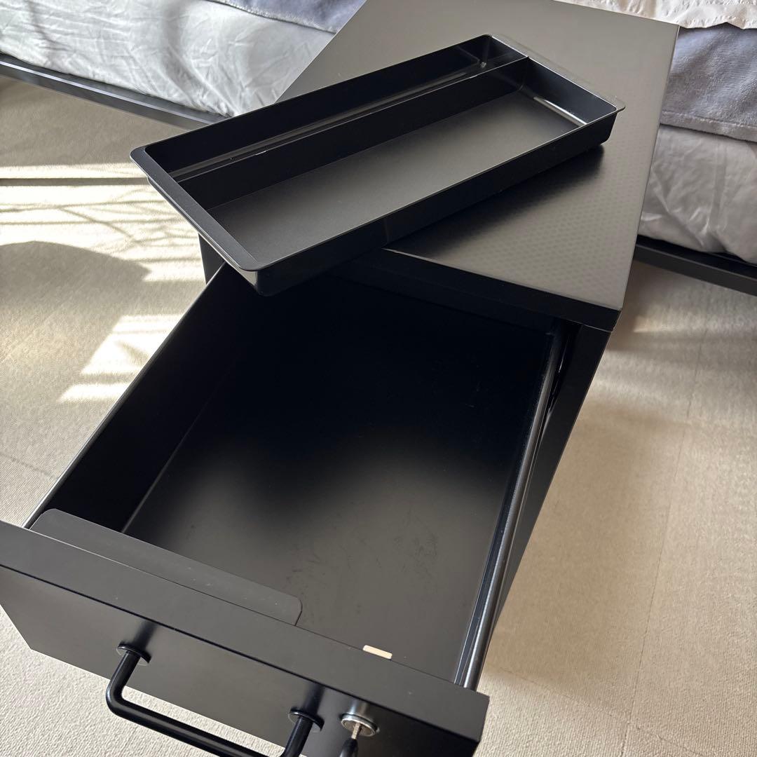 ジャーナルスタンダードファニチャー　メッシュワゴン