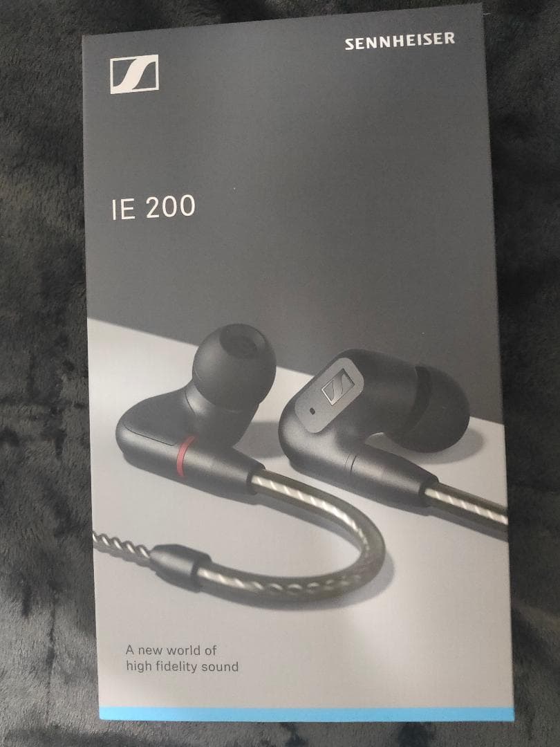 IE 200 + 純正バランスケーブル