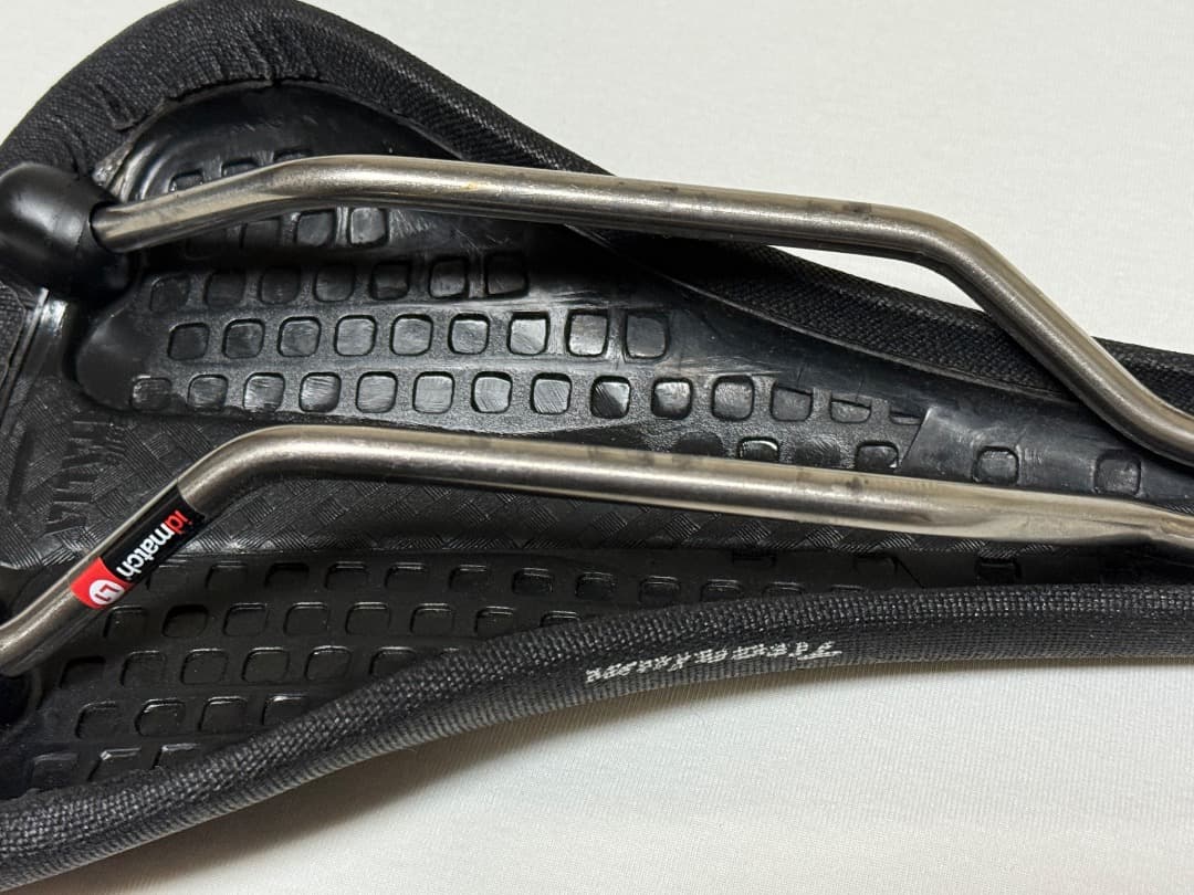 Selle Italia Flite 1990 woven チタンレール