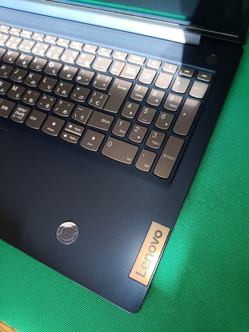 2024Lenovo Slim3 Ryzen5 M.Office付512GB