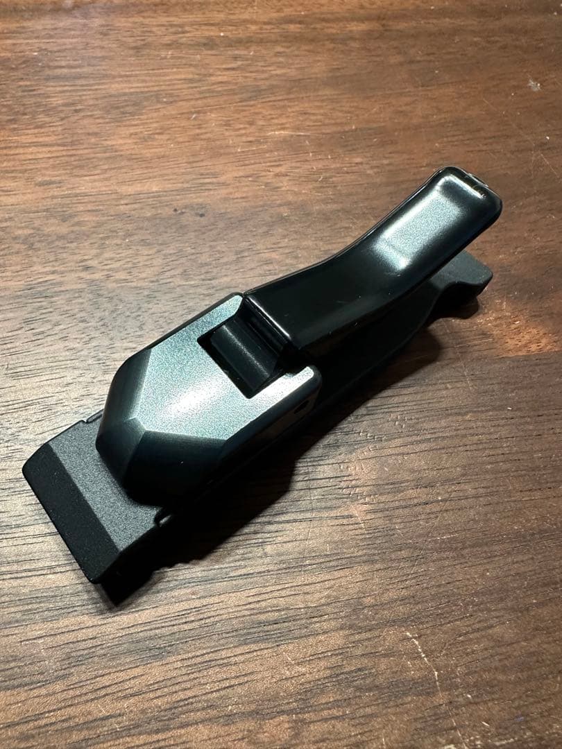 YONEX製　スターティングクランプ